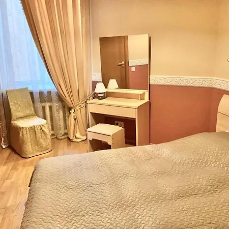 Centre, 2r Apart,free Parking,wifi