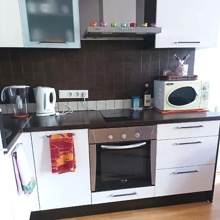 Centre, 2r Apart,free Parking,wifi