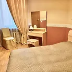 Centre, 2r Apart,free Parking,wifi